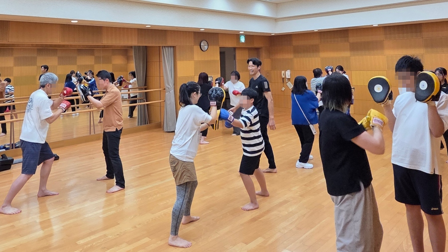 奈良県大和郡山で実施した健康経営優良法人認定運動イベントの全景